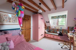 Photo 7- click for photo gallery